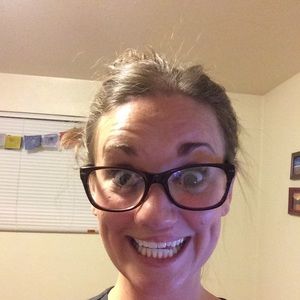 Meet your Posher, Corey